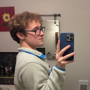 Meet your Posher, Brady